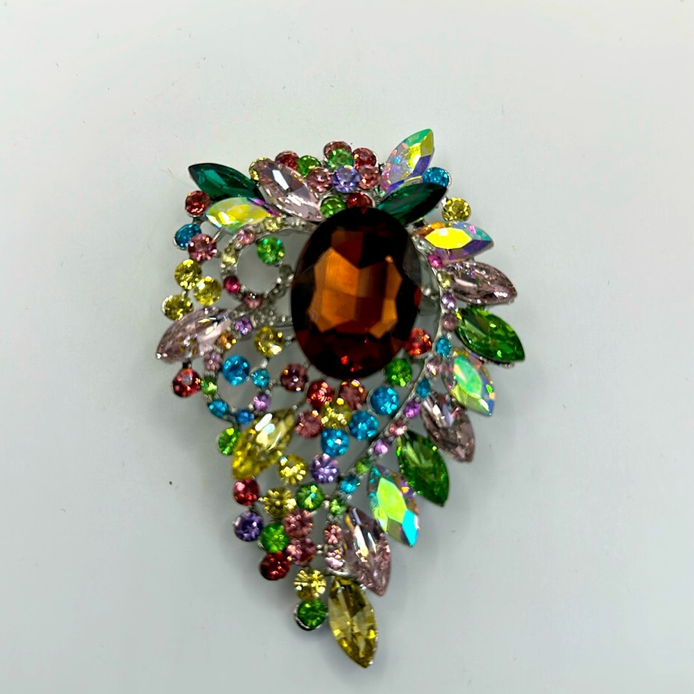 Rhinestone Brooch/Pendant